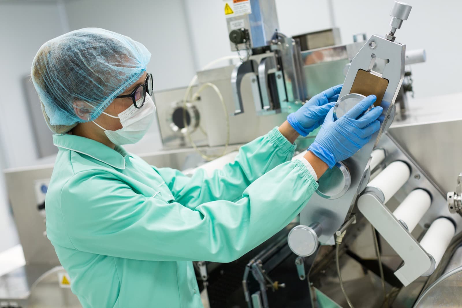 Por qué elaboramos Fundamental Hydrogel en una planta habilitada por ANMAT